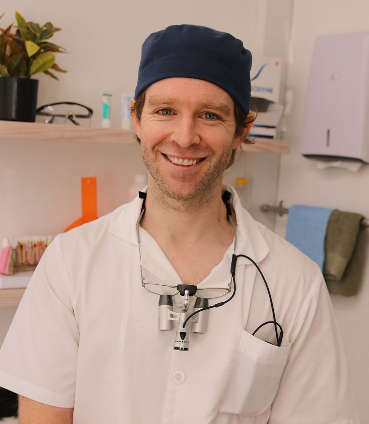 Dr Wentzel Gelderblom